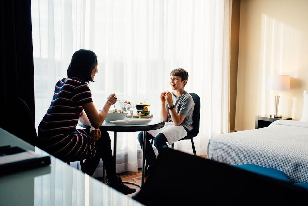 Hotel Chicoutimi, Affilie A Hyvi Saguenay