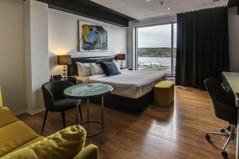 Chicoutimi, Affilie A Hyvi Hotel