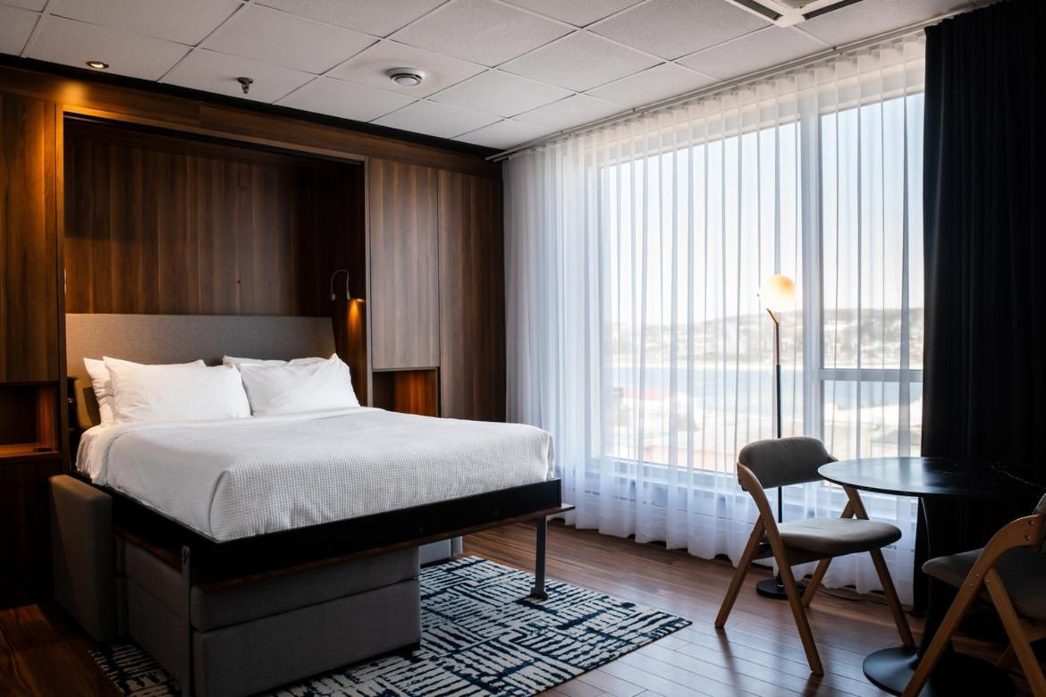 Chicoutimi, Affilie A Hyvi Hotel